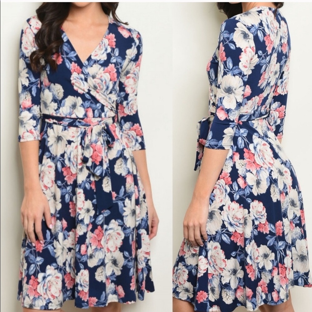 NWT SweetBB Kristi Navy Floral Midi Dress S